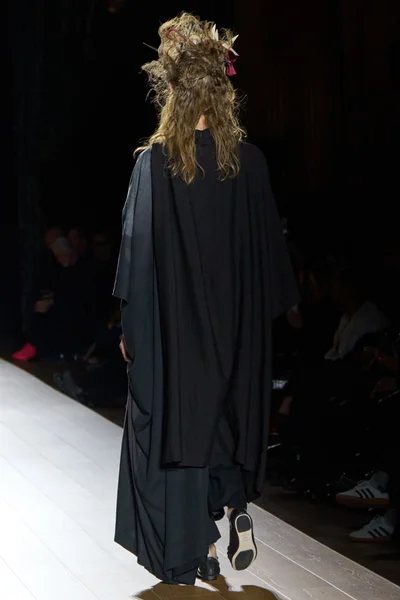 Look 155